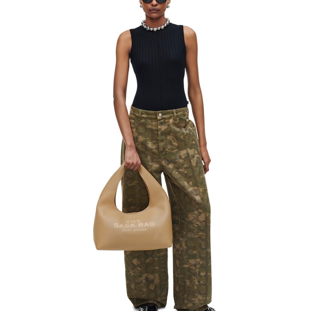 Marc Jacobs The Leather Sack Bag - Picture 2 of 16